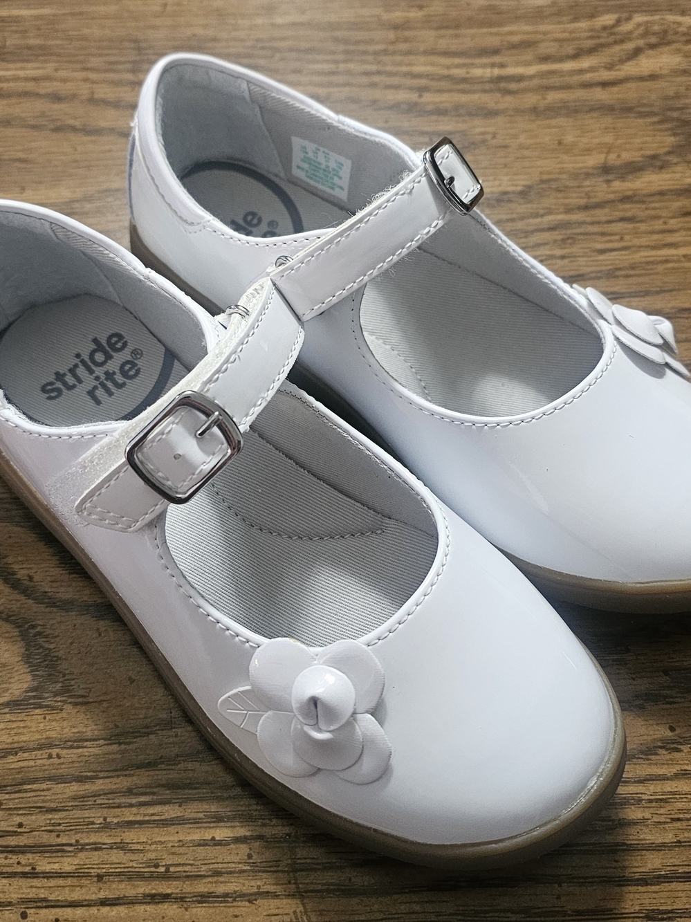 Stride Rite Girls' White Mary Jane Flower Dress Shoes